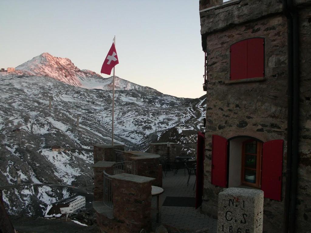 Отель Rifugio Garibaldi Пассо-Стельвио Экстерьер фото